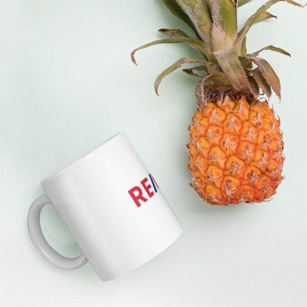 RE/MAX White Glossy Mug - Image 3