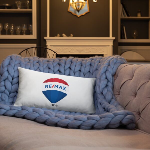 RE/MAX Basic Pillow Balloon - Image 4