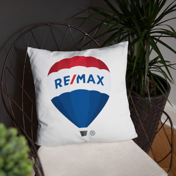 RE/MAX Basic Pillow Balloon - Image 16