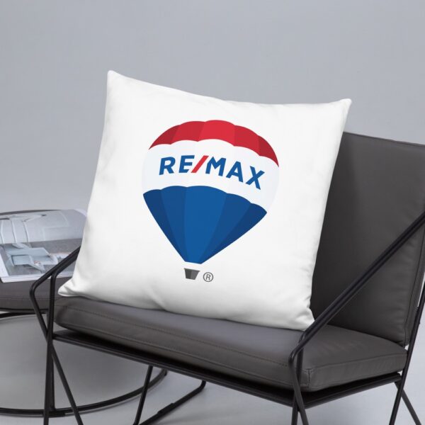 RE/MAX Basic Pillow Balloon - Image 31
