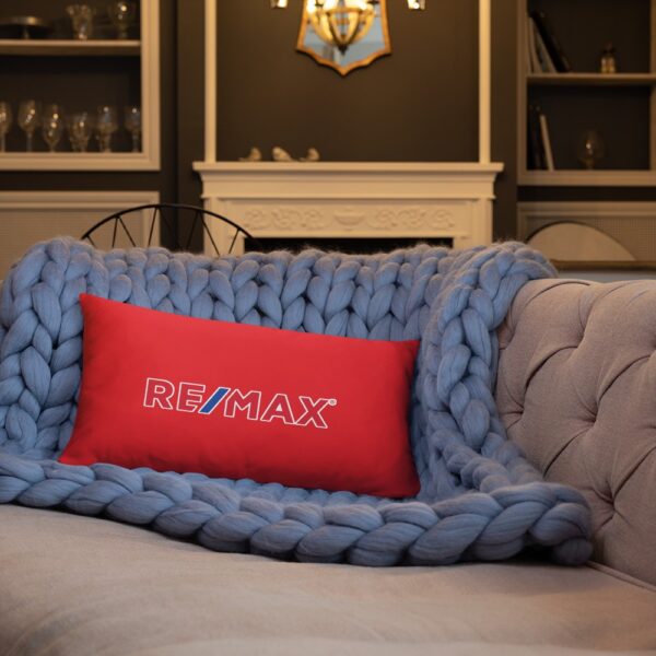 RE/MAX Basic Pillow Red - Image 10
