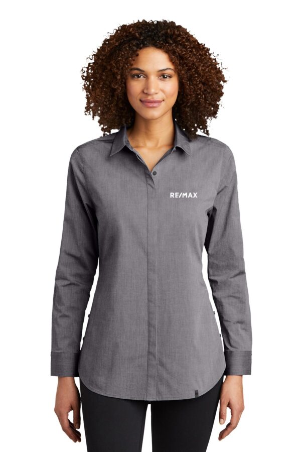 RE/MAX OGIO® Ladies Commuter Woven Tunic Brand Logo - Image 6