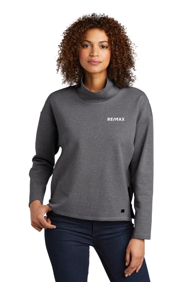 RE/MAX OGIO® Ladies Transition Pullover
