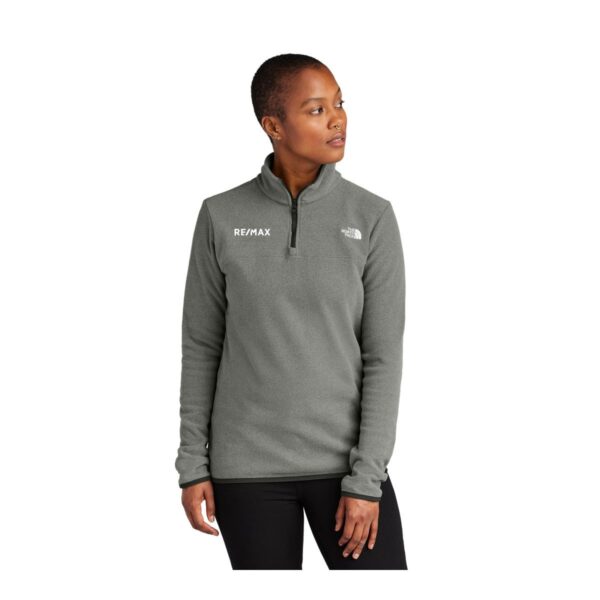 The North Face Ladies Glacier 1/4-Zip Fleece - Image 2